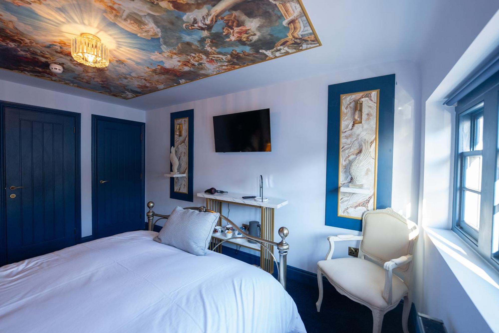Kip 23 Jjs Emsworth Hotel ภายนอก รูปภาพ